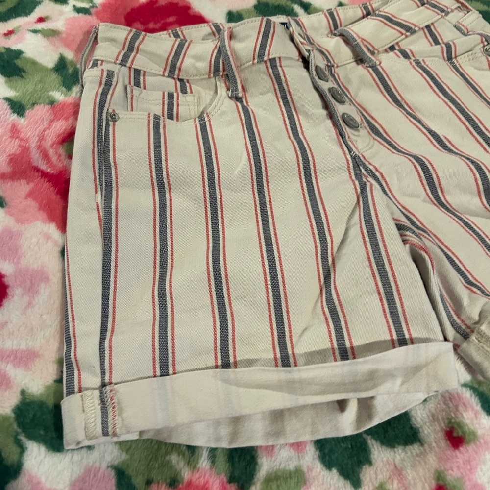 Old Navy Size 2 Striped Jean Shorts - Picture 3 of 7